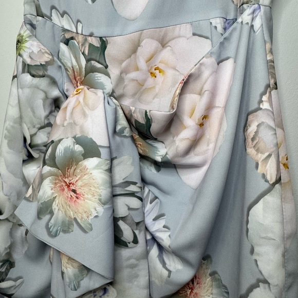Finders Keepers Floral Mini Dress NWT | Pastel Blue | Size M - Picture 6 of 17